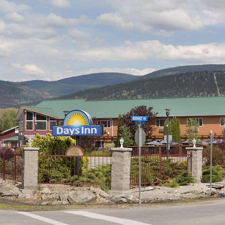 Days Inn By Wyndham Penticton Conference Centre Екстериор снимка