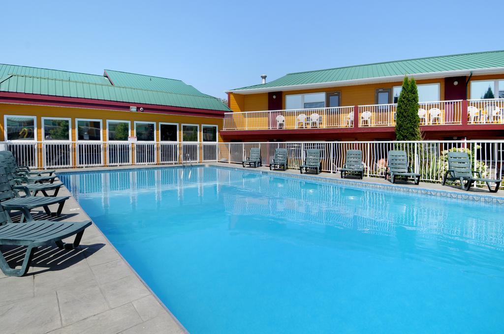 Days Inn By Wyndham Penticton Conference Centre Екстериор снимка